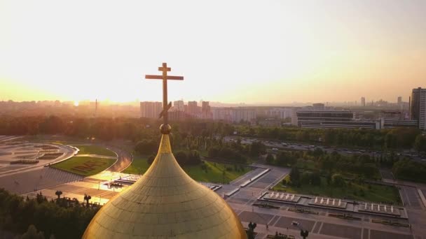 Igreja ortodoxa russa na colina de Poklonnaya — Vídeo de Stock