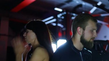 Kadın ve erkek sporcular için ilham.