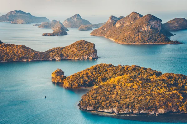 Souostroví národního parku Ang Thong, Thajsko. — Stock fotografie