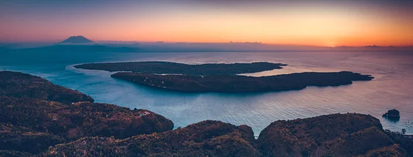 Indonesiska strandlinjen, ocean. Panoramautsikt över översikt. — Stockfoto