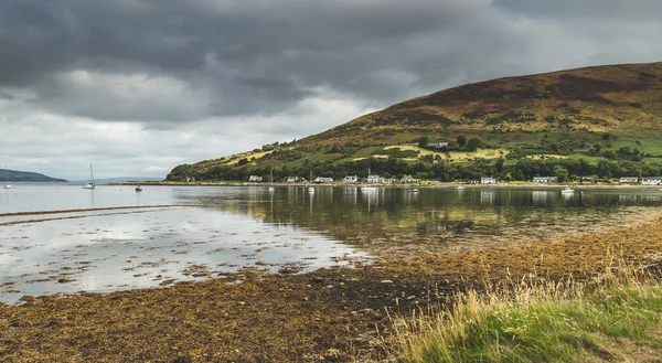 Arran Adası Körfezi'nin panoramik görünümü. İskoçya. — Stok fotoğraf