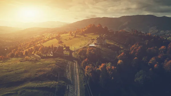 Panoramik yayla kırsal manzara havadan görünümü — Stok fotoğraf
