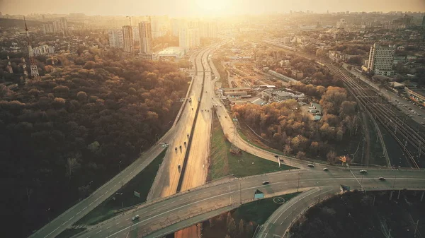 Letecký pohled na městské auto silniční dopravní zácpy — Stock fotografie