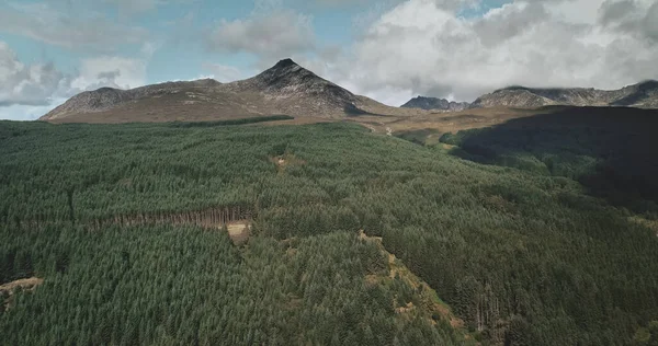 Szkocja Góry krajobraz anteny szeroki strzał: kozioł z dla — Zdjęcie stockowe