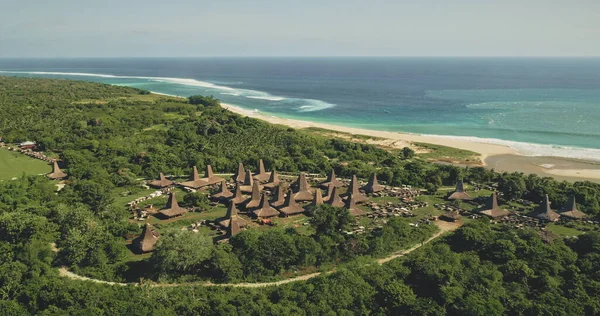 Traditional rural houses at village of Sumba Island, Indonesia. Aerial tropic countryside buildings — Stock Photo, Image