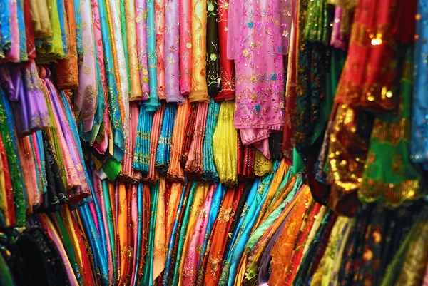 Pouliční Obchod Tradiční Arabská Tkaniny Textilie Hlavním Městě Jemenu Sanaa — Stock fotografie