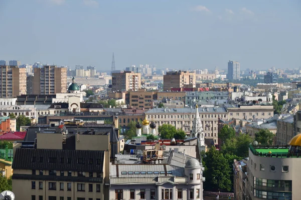 Moskva Stadsbild Efter Sommarregn Urbana Landskap Huvudstaden Ryssland — Stockfoto