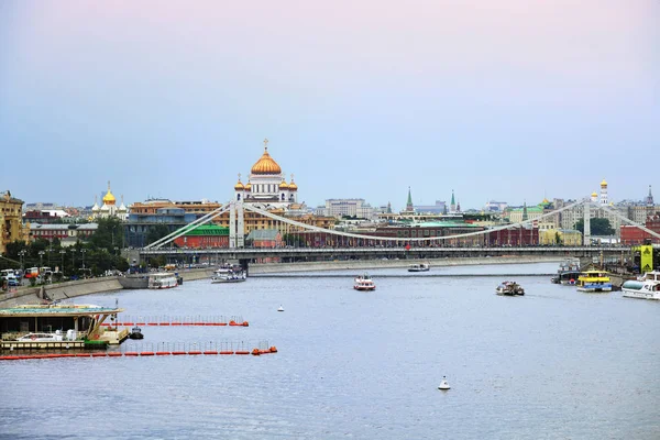 Moscou Rússia Julho 2018 Vista Manhã Sobre Rio Moscou Ponte — Fotografia de Stock