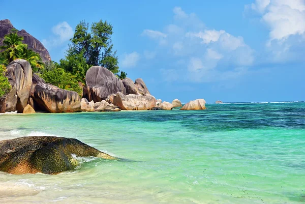 Playas Rocosas Granito Las Islas Seychelles Digue Source Argent Beach — Foto de Stock