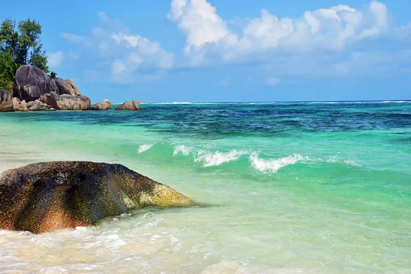 Strender Med Steinete Granitt Seychellene Digue Kilde Argent Stranden – stockfoto