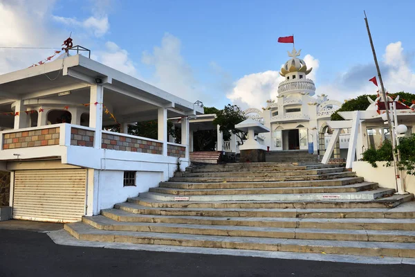 毛里求斯邮政 Flacq 2013年5月2日 市中心主要景点是印度教寺庙 寺庙是庆祝印度教神灵的场所 — 图库照片
