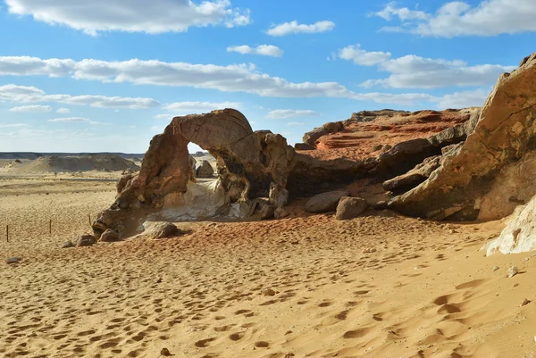 Пустыня Сахара Западная Белая Пустыня Габел Эль Кристал Гора Кристал — стоковое фото