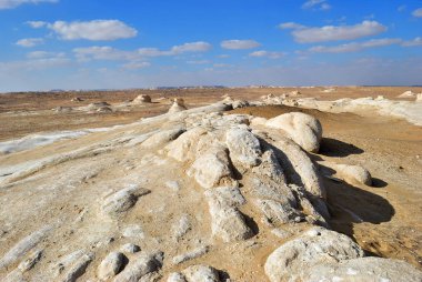 Güzel manzara. Western beyaz çöl, Sahara. Mısır. Afrika. Aish el-Ghorab.