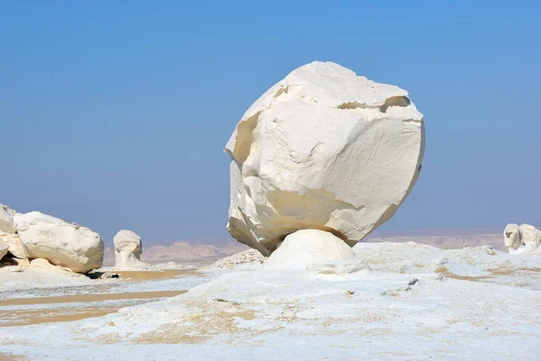 Güzel Soyut Doğası Kaya Oluşumları Western Beyaz Çöl Sahara Heykel — Stok fotoğraf