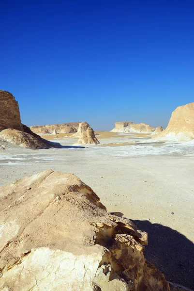 Torony Hegyek Aqabat Sivatagi Tájat Afrika Szahara Egyiptom — Stock Fotó