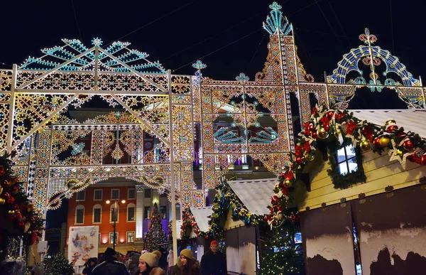 Moscú Rusia Enero 2016 Año Nuevo Decoración Iluminación Navideña Árbol —  Fotos de Stock