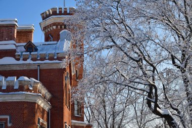 Neogotthic Oldenburg kalede winter park, Romon, Voronezh, Rusya Federasyonu