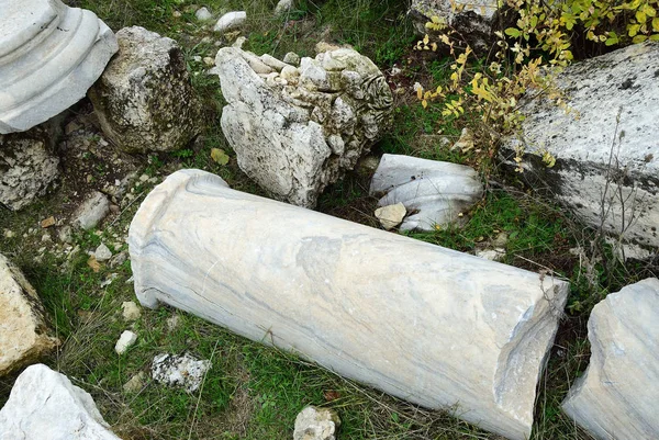 Olba Türkiye'de Roma kentinin kalıntıları — Stok fotoğraf