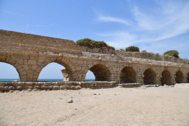 Roma su kemeri Caesarea Maritima Israil