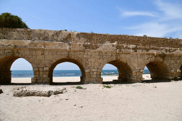 Ρωμαϊκή υδραγωγείο Καισάρεια Μαριτίμα Ισραήλ — Φωτογραφία Αρχείου