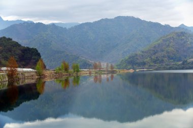 Kuzey Kore. Kırsal manzara