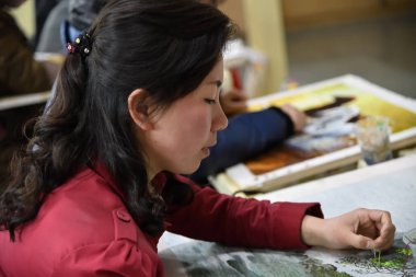 Süslü işler. Kuzey Kore