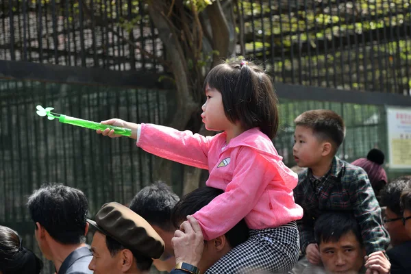 Pyongyang, Coreia do Norte. Rapariga — Fotografia de Stock