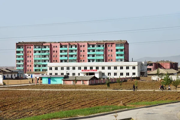 Noord-Korea. Buitenwijk van Kaesong — Stockfoto