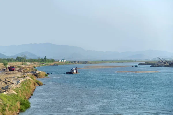 Észak-Korea. Ipsok River táj — Stock Fotó