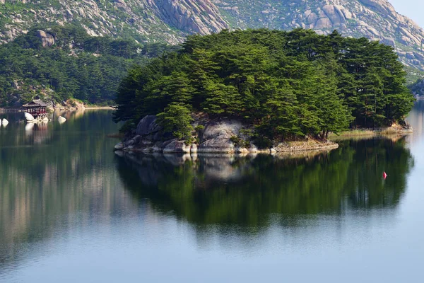 Paysage du lac Samilpo. Corée du Nord — Photo