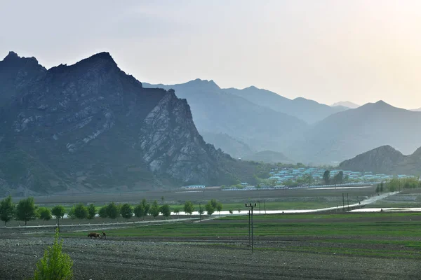 Coreia do Norte paisagem rural — Fotografia de Stock