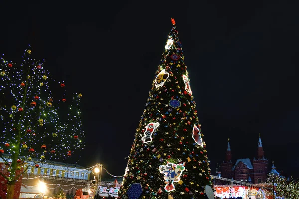 모스크바의 붉은 광장에서 새해 밤. 러시아 — 스톡 사진