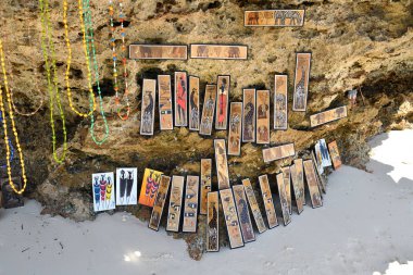 Sahilde resim yapmak, Kendwa, Zanzibar, Tanzanya, Afrika