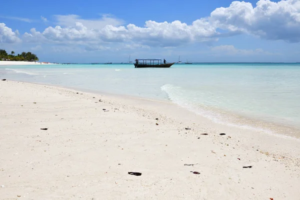 Playa de Kendwa, Zanzíbar, Tanzania, África — Foto de Stock