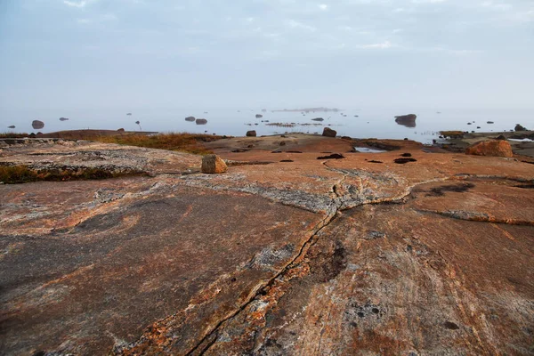 日出时分 美丽的白海海岸风景 奥涅加湾卡累利阿俄国潮水涨潮时的沿岸地区 — 图库照片