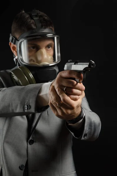 Muž Saku Obleku Pistolí Vystupují Jako Zvláštní Agent — Stock fotografie