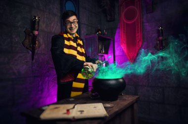 Cadı'nın oda fotoğraf çekimi. büyücülük