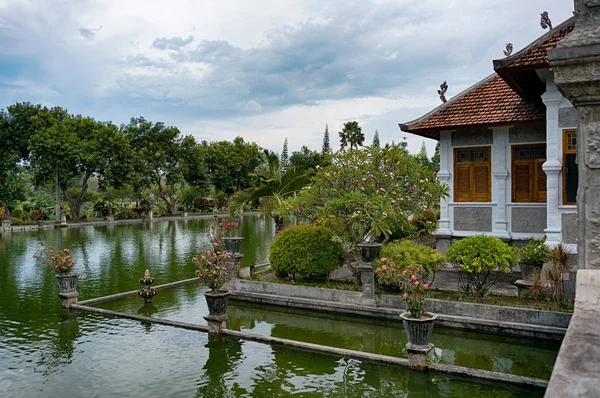 Taman Ujung Królewskiego Pałacu Zbudowanym Wodzie Bali Indonezja — Zdjęcie stockowe