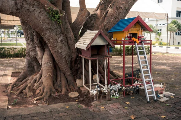 Hediyeler Tayland Ile Ruhların Ahşap Evler — Stok fotoğraf