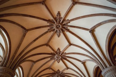 Koridor ile tonozlu tavan City Hall (Rathaus), Hamburg, Almanya dekore edilmiştir.