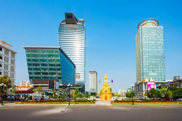 Phnom Penh Cambodia Março 2018 Vattanac Capital Tower Arranha Céu — Fotografia de Stock