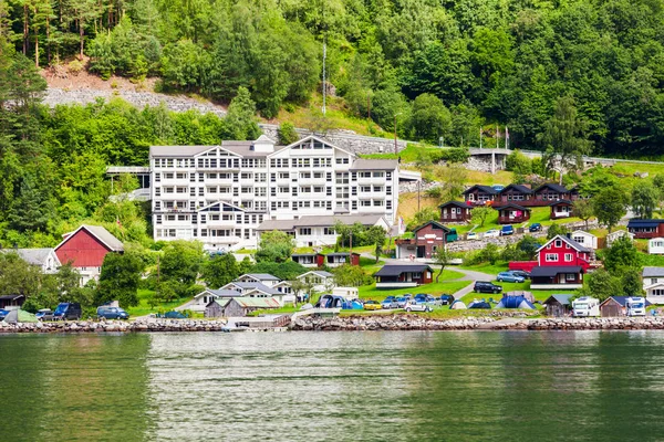 Geiranger Pequeño Pueblo Turístico Región Sunnmore Noruega Geiranger Encuentra Geirangerfjord — Foto de Stock