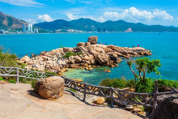 Каменный Сад Мысе Хон Чонг Является Популярной Туристической Достопримечательностью Городе — стоковое фото