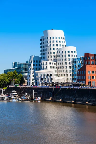 Dusseldorf Alemania Julio 2018 Neuer Zollhof Complejo Edificios Ubicado Distrito —  Fotos de Stock