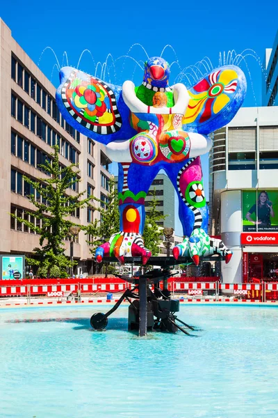 Duisburg Tyskland Juli 2018 Livräddare Eller Livräddare Sculpure Gamla Staden — Stockfoto