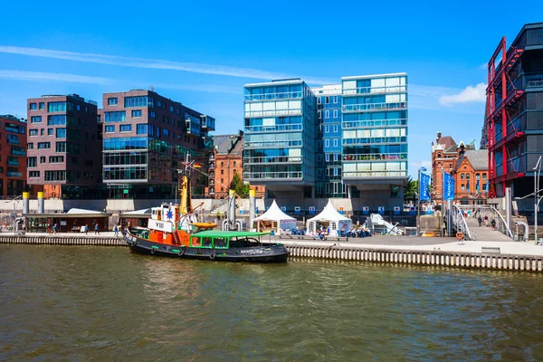 Hamburg Alemania Julio 2018 Canal Distrito Hafencity Del Centro Hamburgo — Foto de Stock