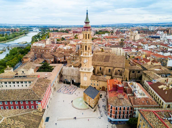 Catedral del Salvador, Zaragoza — Foto de Stock