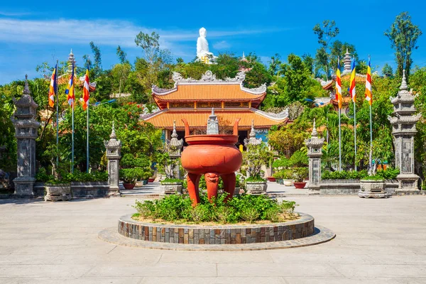 Long Son Pagoda, Nha Trang — Stock Fotó