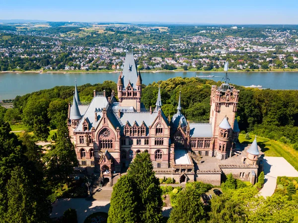 Château de Schloss Drachenburg près de Bonn — Photo