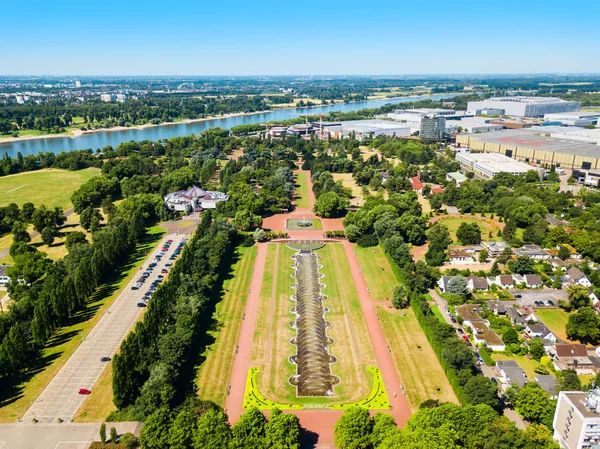 Nordpark public green area, Dusseldorf — Stock Photo, Image